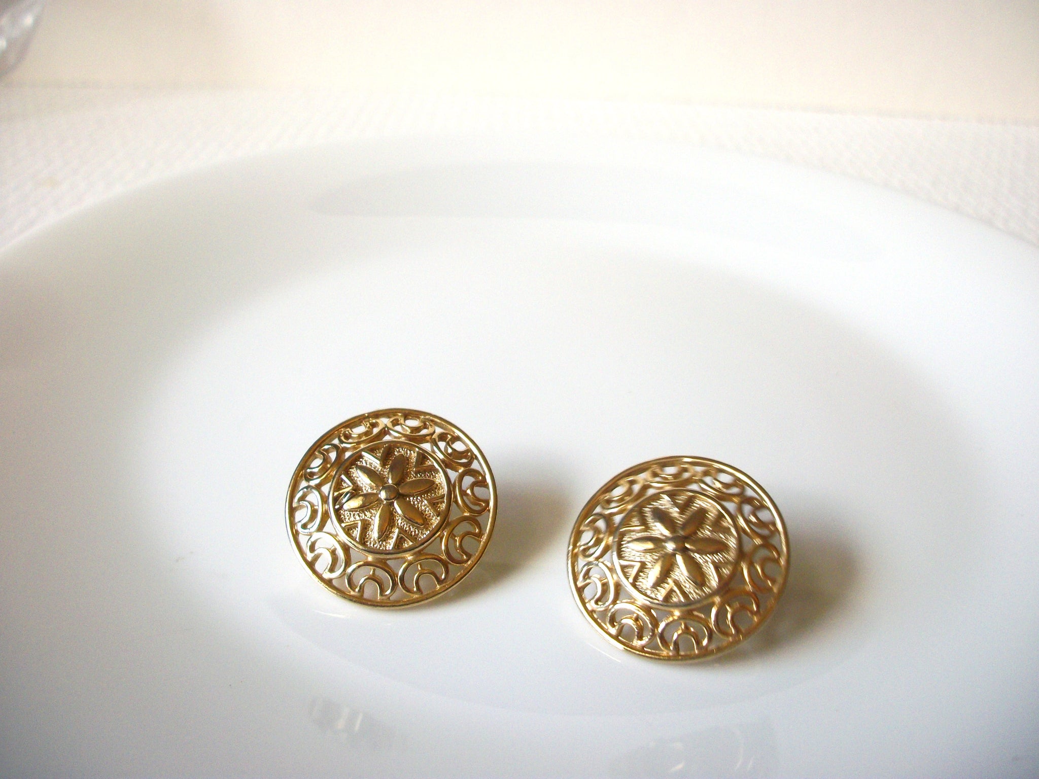 Vintage Filigree Earrings 82020