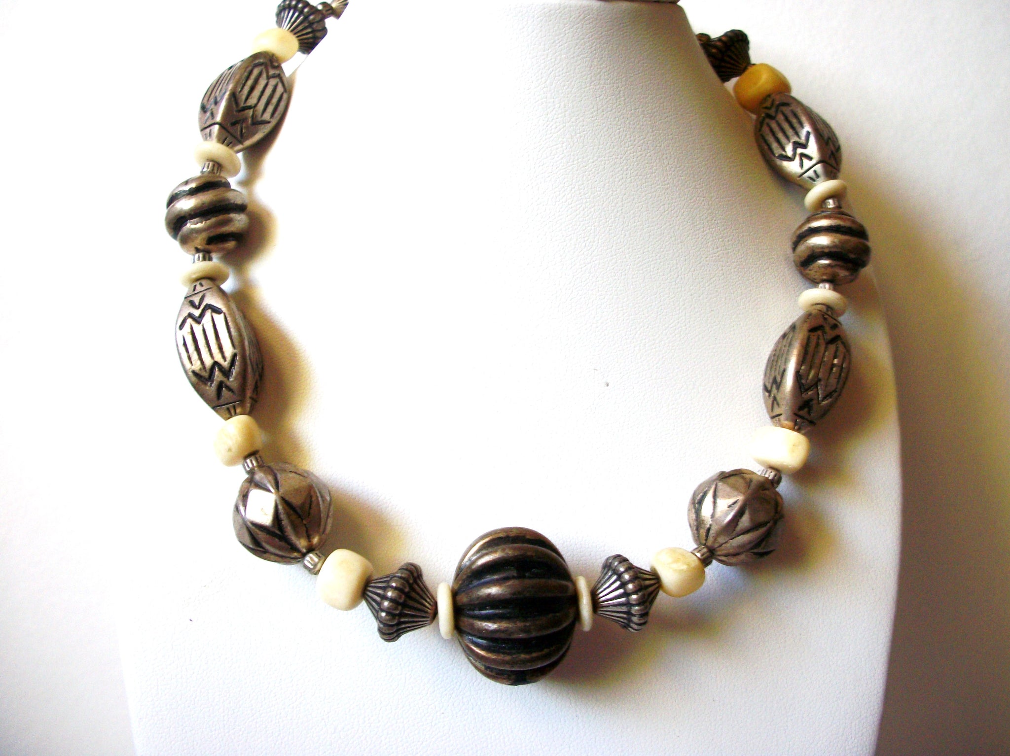 Bohemian Chunky Necklace 82320