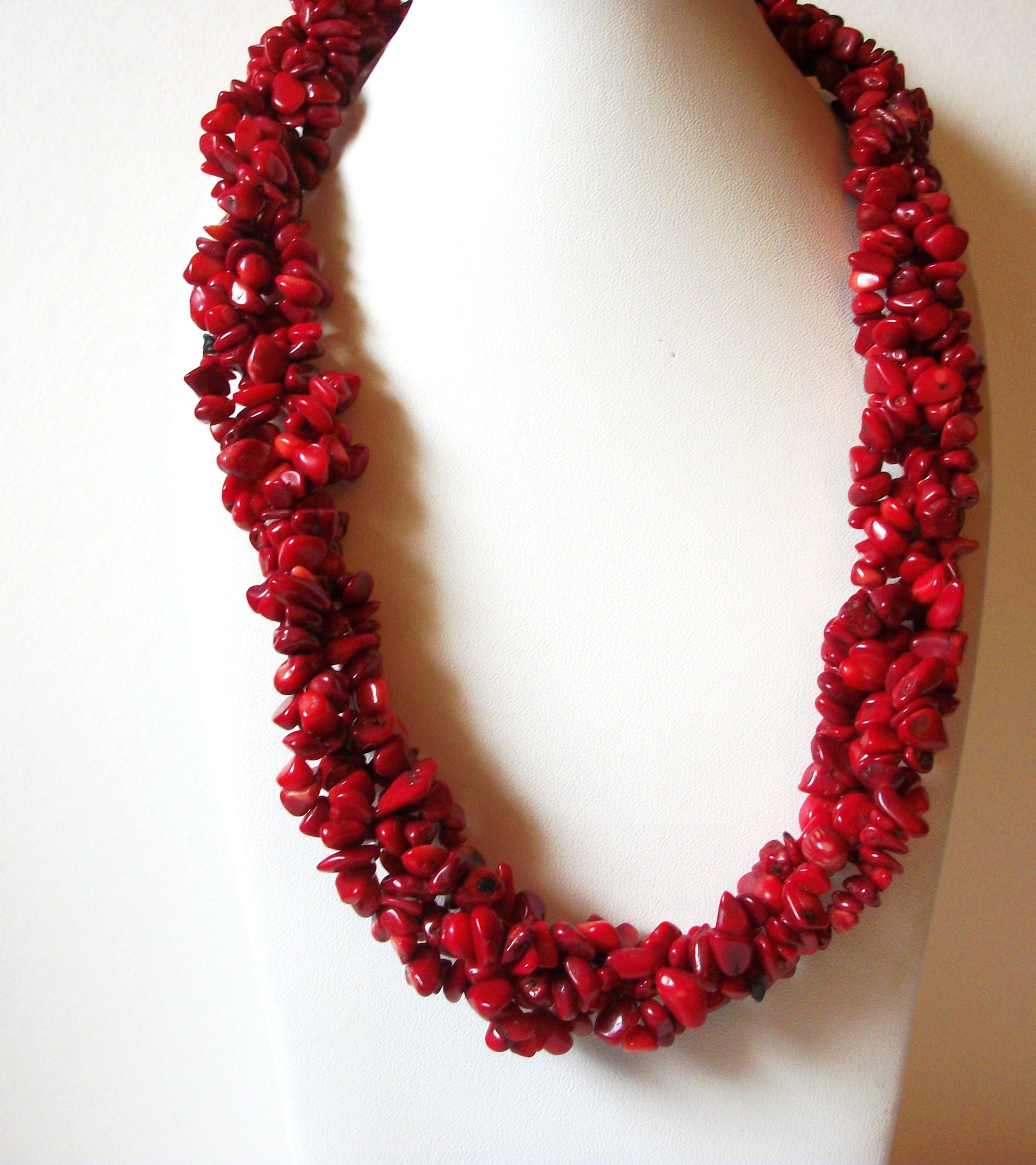 Massive Vintage CHICO`s Stone Chips Southwestern Necklace 82620