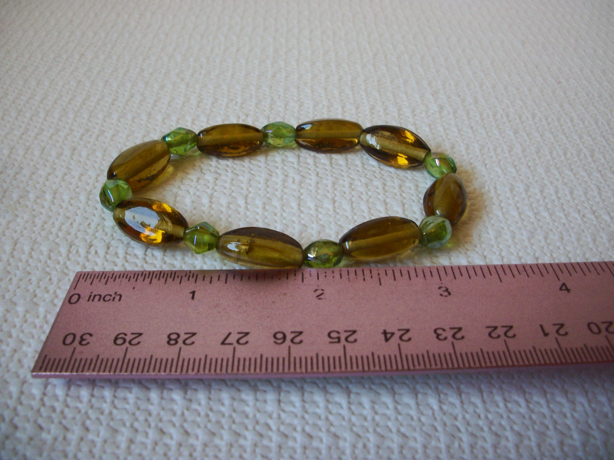 Retro Olive Glass Bracelet 82920