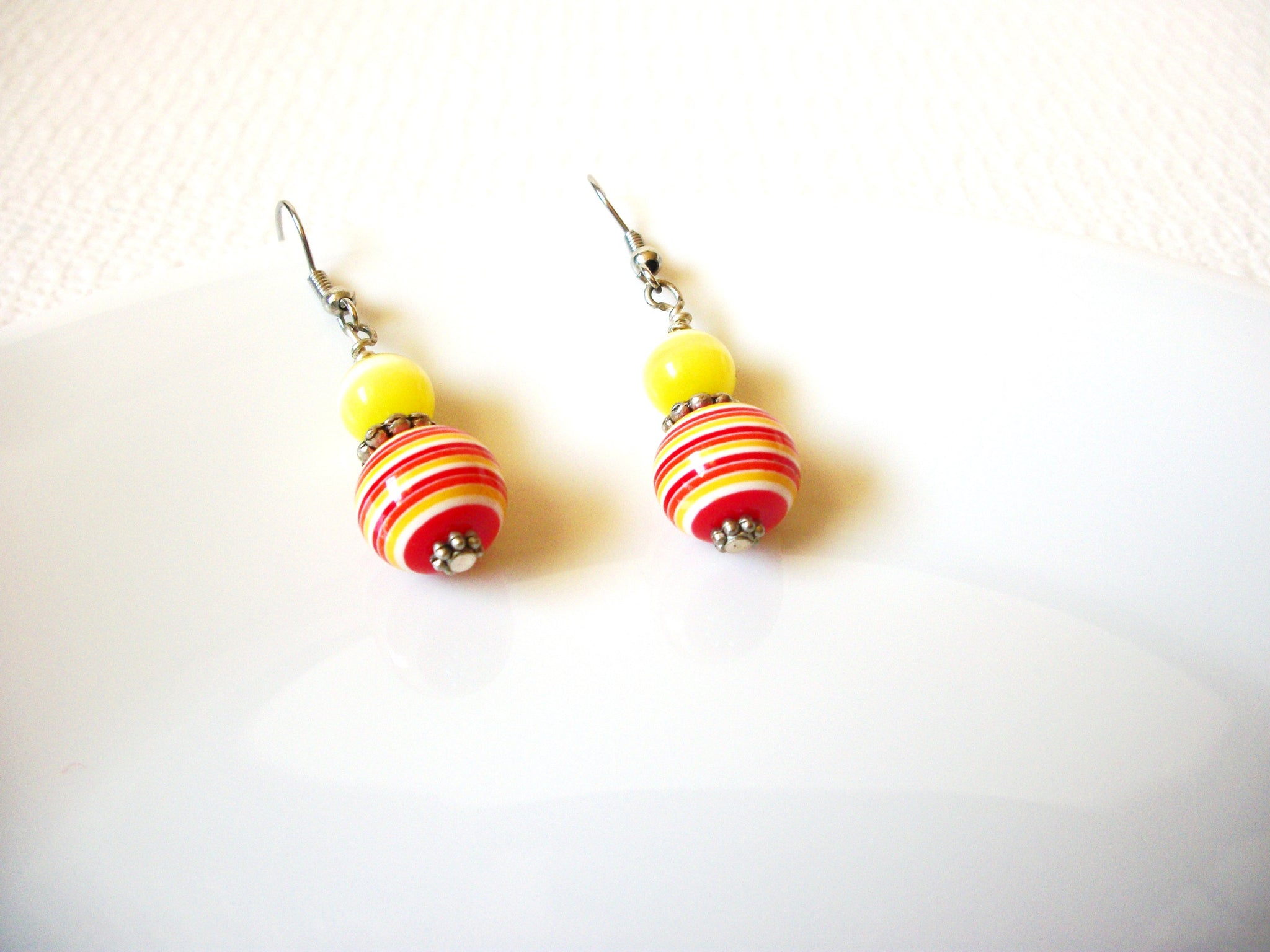 Retro Colorful Lucite Earrings 82920