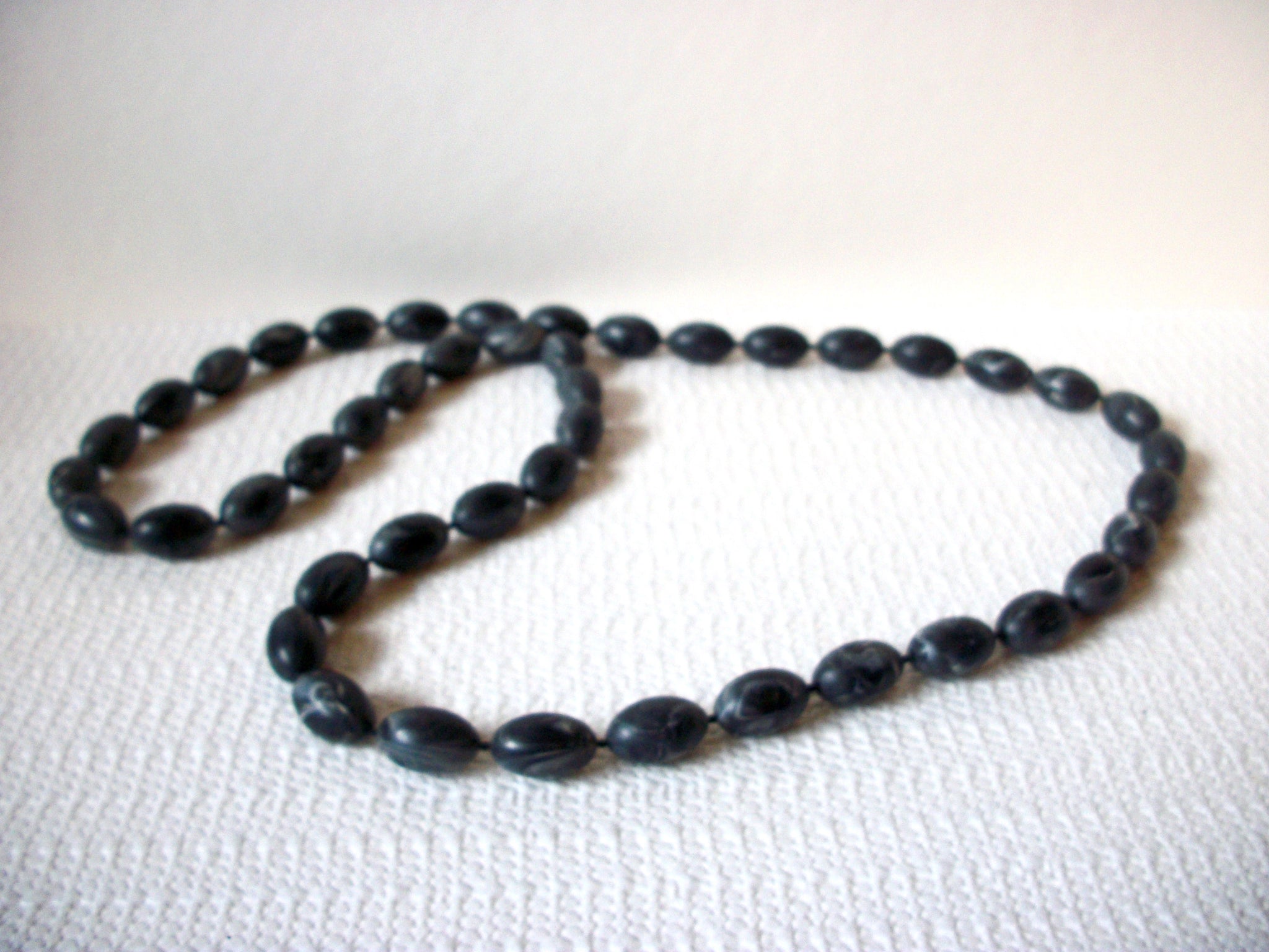 Vintage Charco Marbleized Necklace 91120