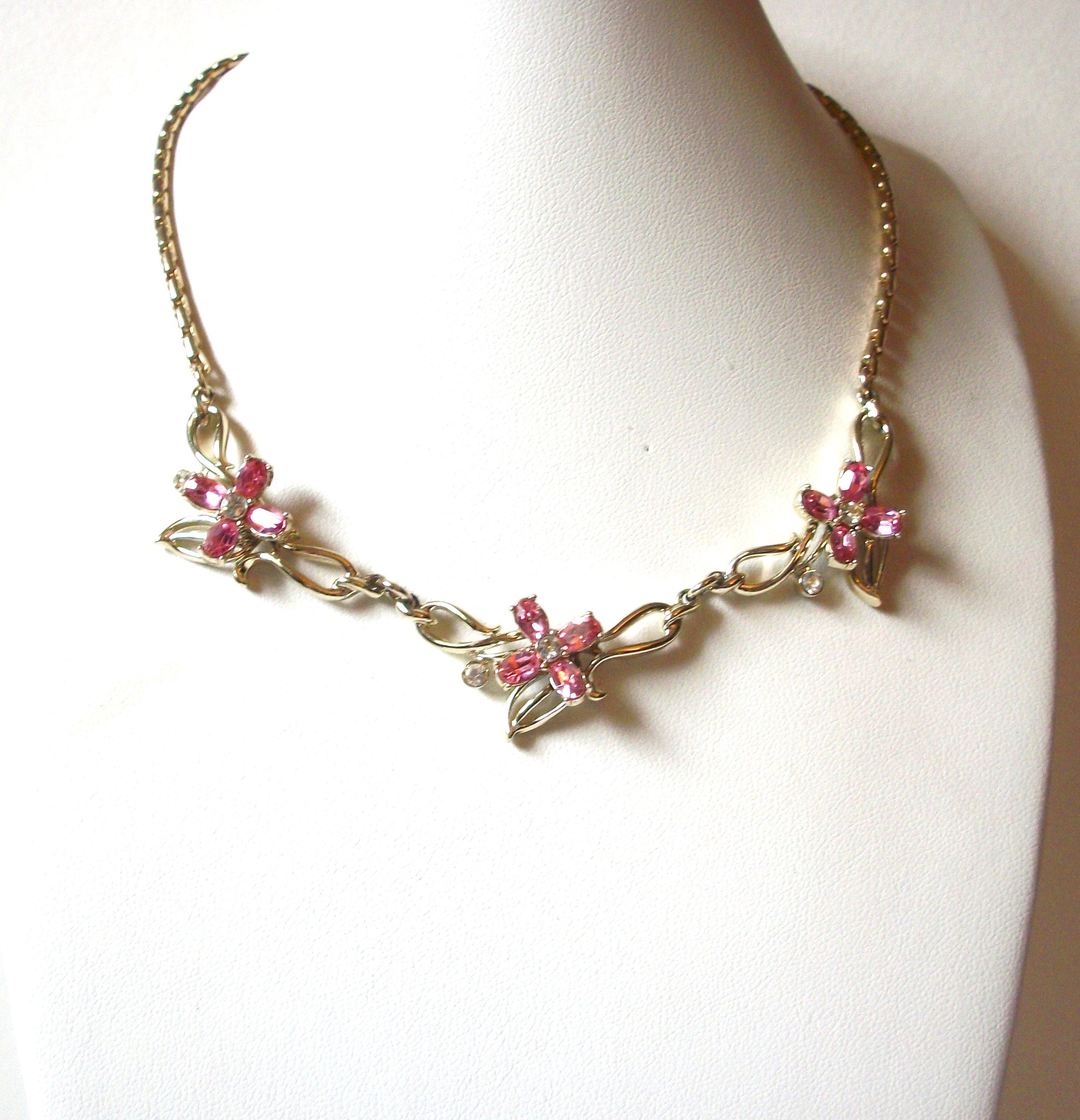 Vintage Gold Pink Rhinestone Necklace 91220