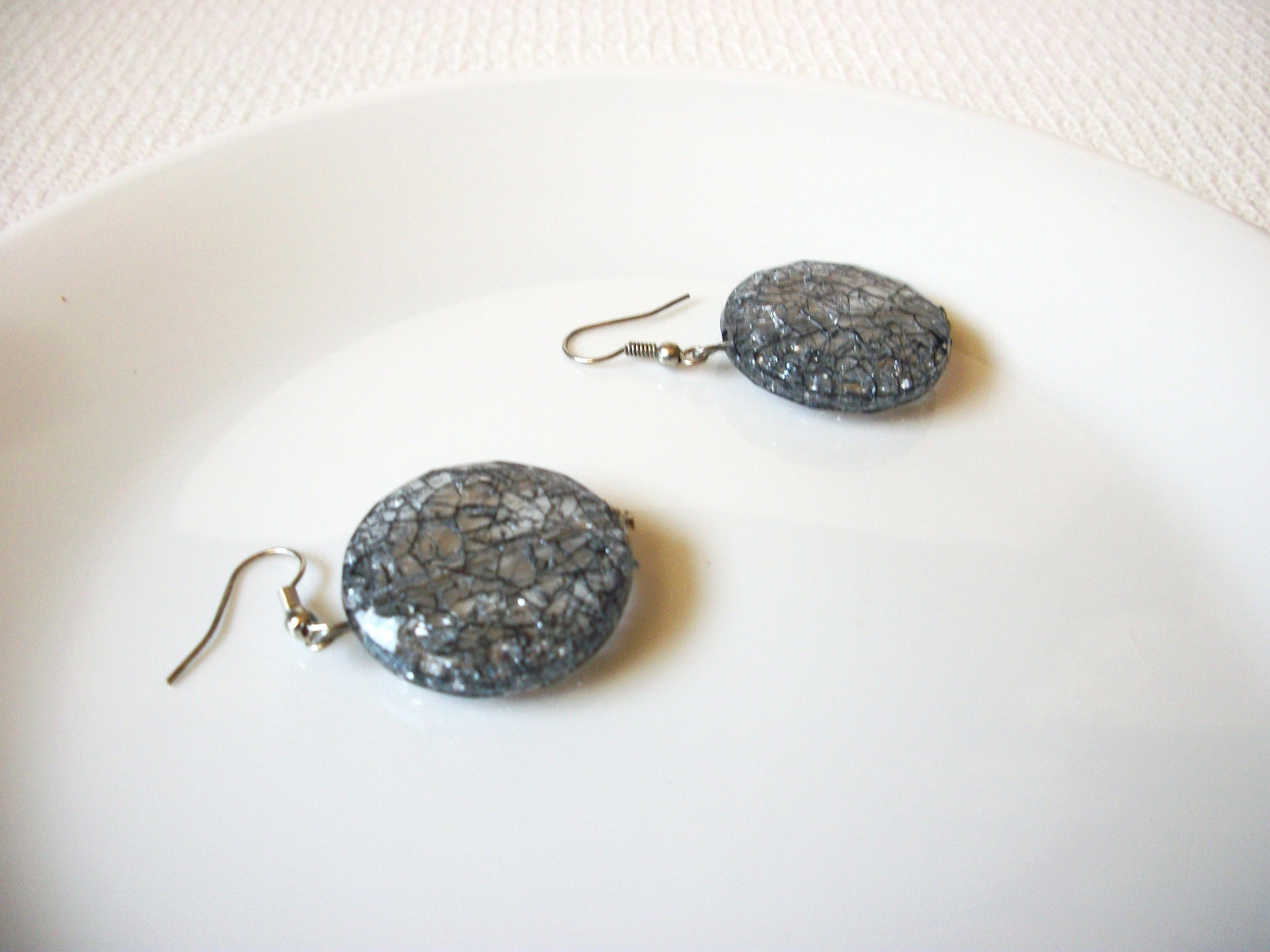 Retro Grey Crackle Earrings 91320