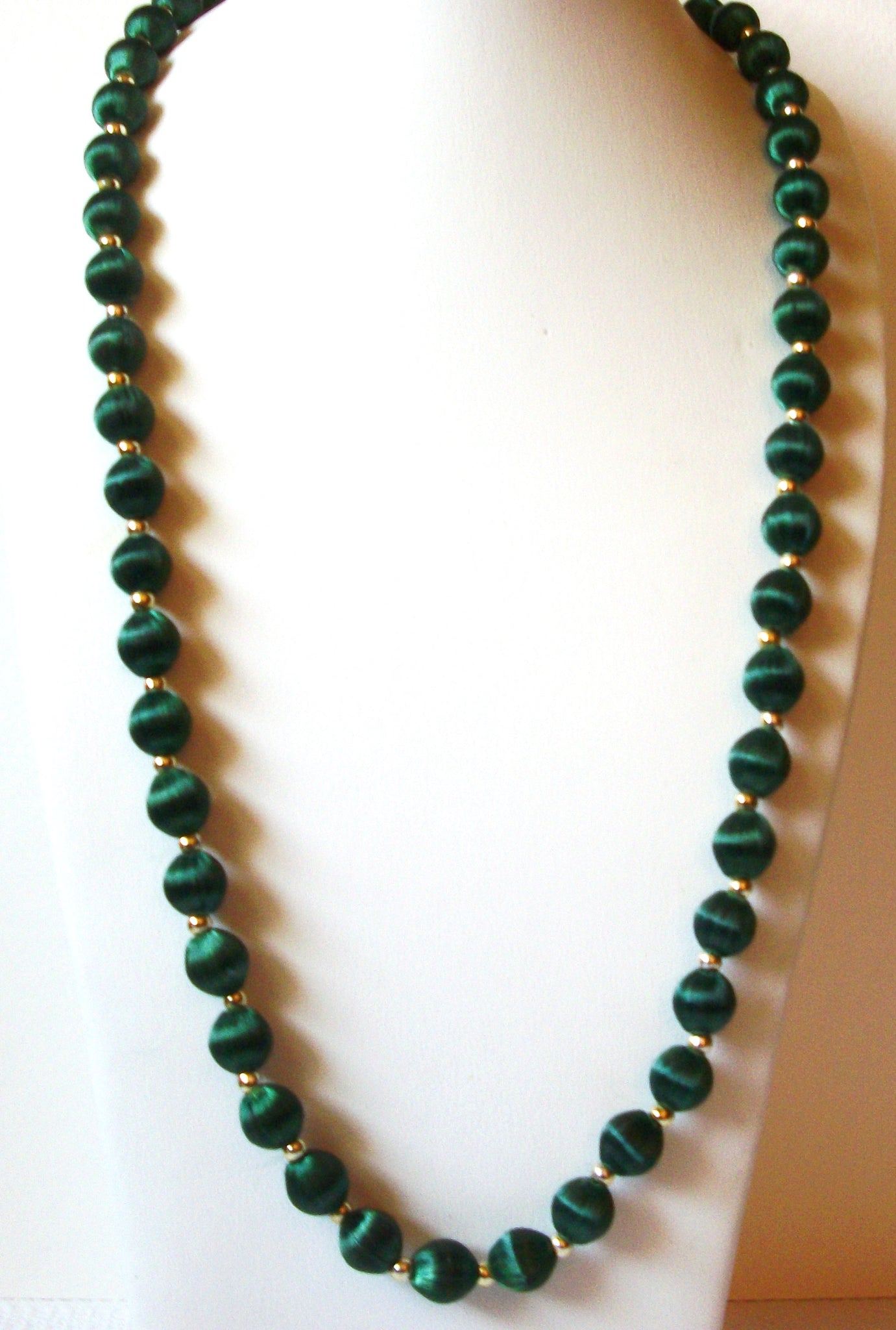 Retro Emerald Green Necklace 91620
