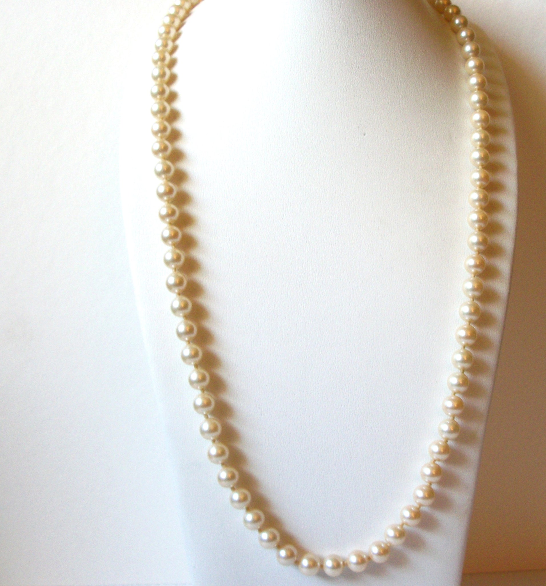MARVELLA Vintage Glass Pearl Necklace 91820
