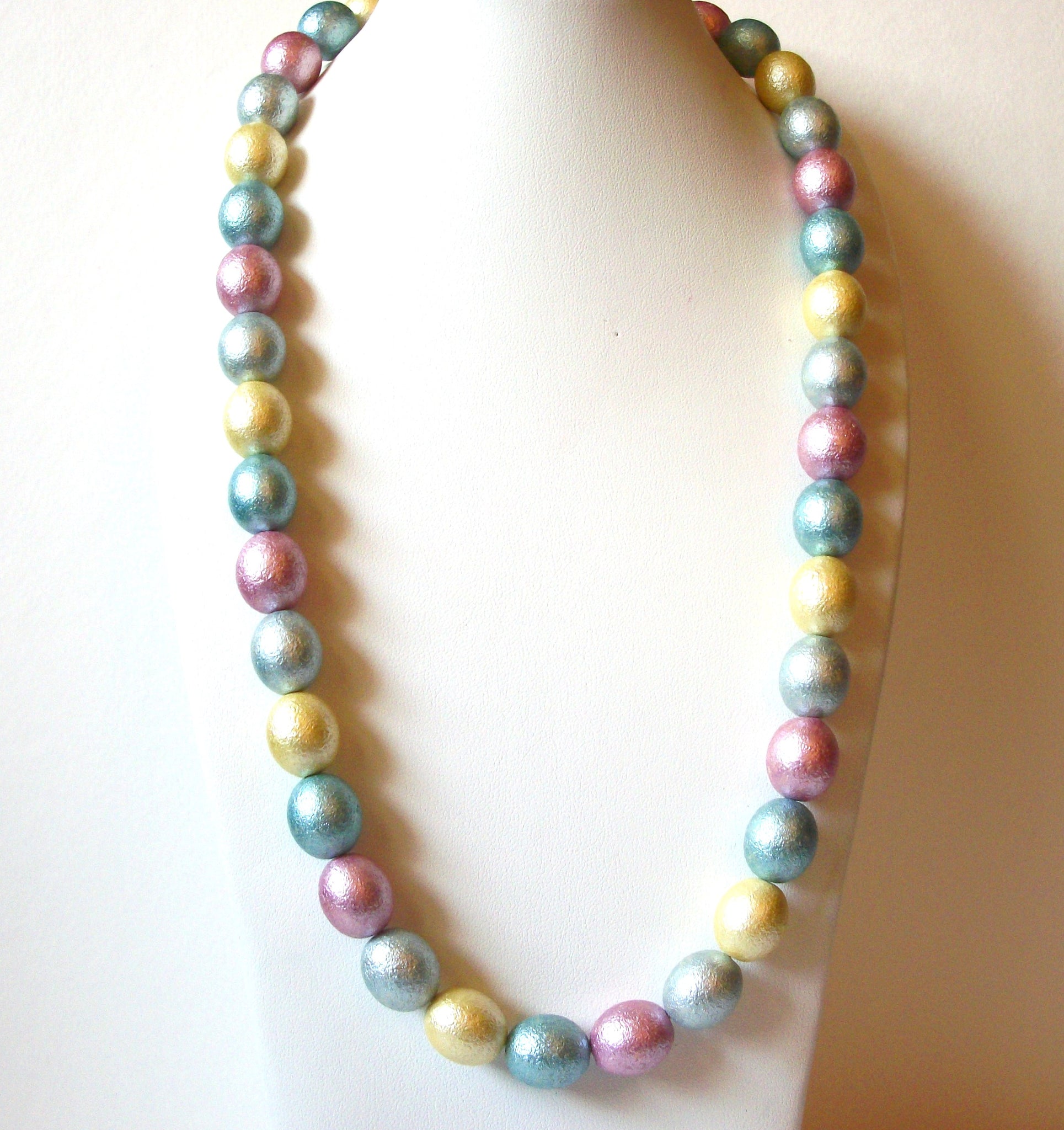 Retro Candy Pastel Necklace 92120