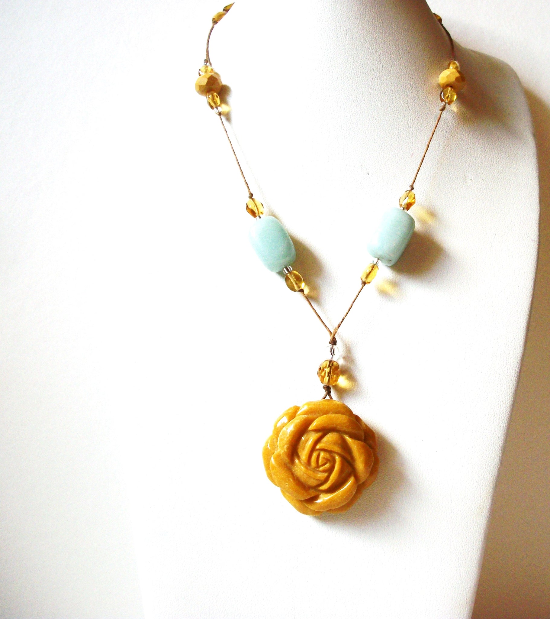 Vintage Carved Stone Rose Necklace 92420