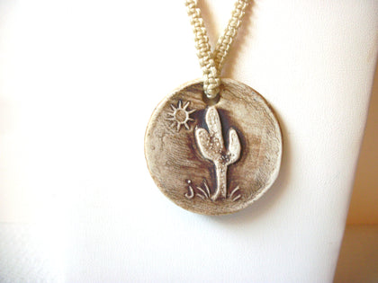 Vintage Native Cactus Stone Necklace 92420