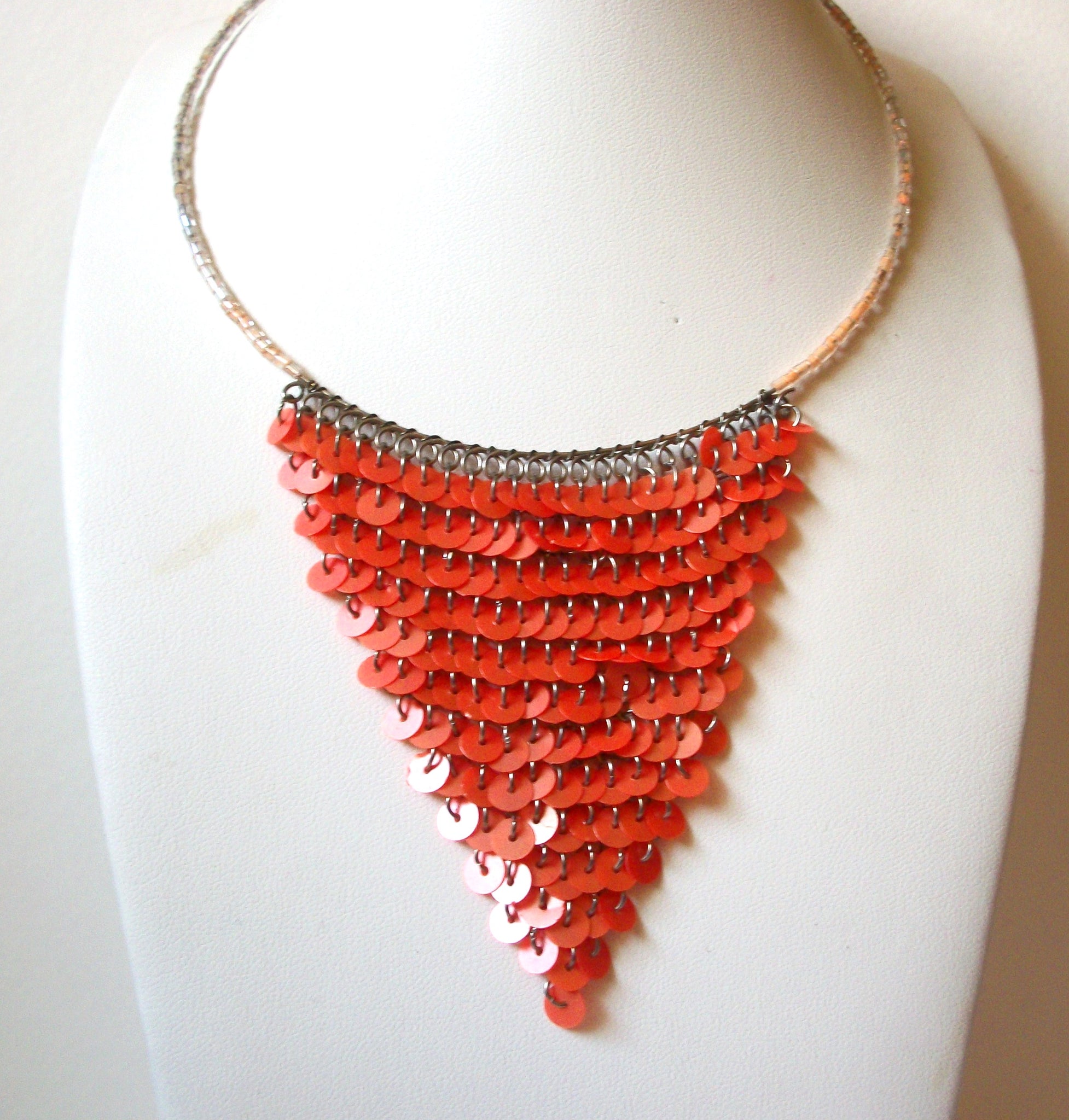 Retro Orange Necklace 92520