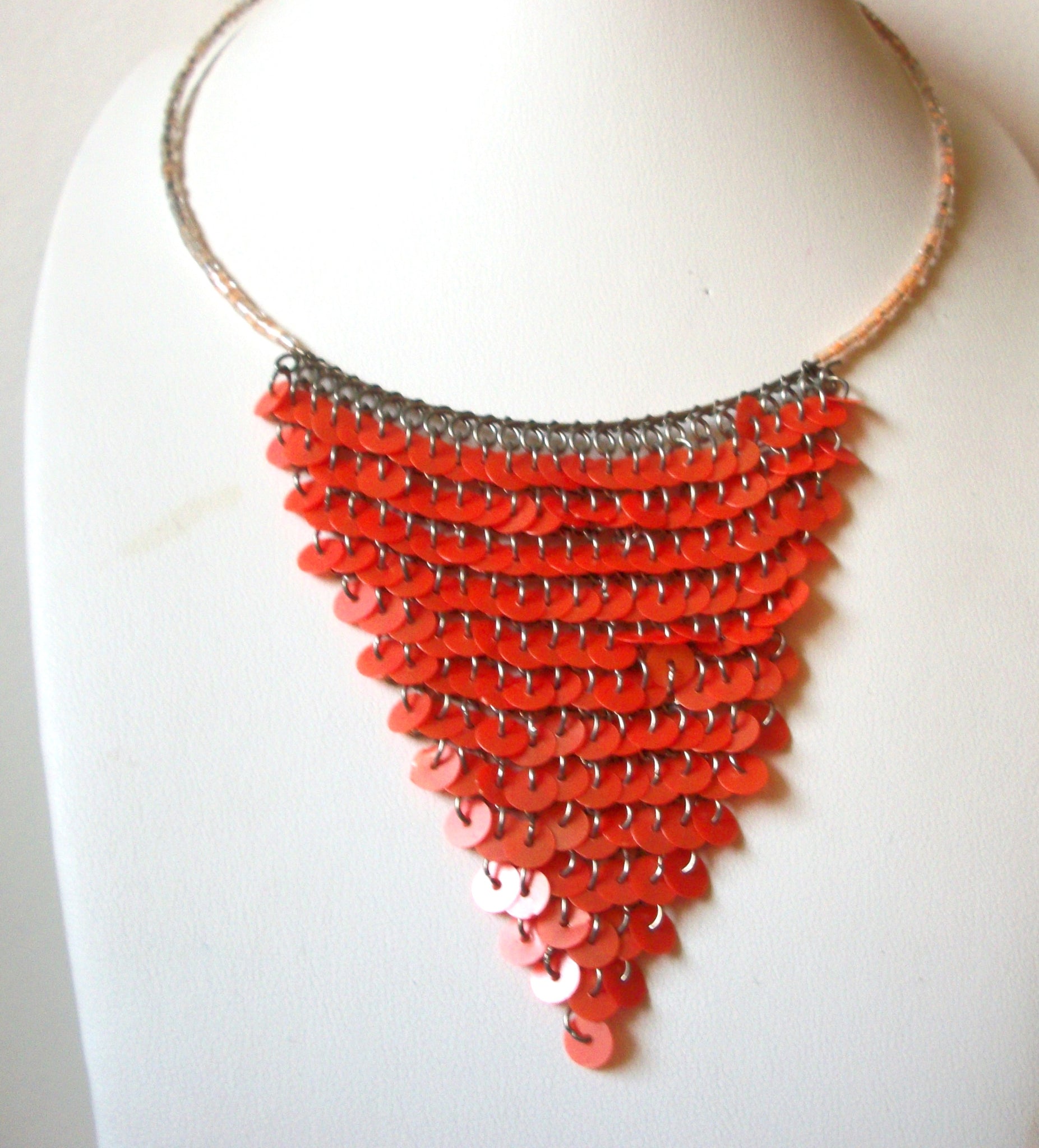 Retro Orange Necklace 92520