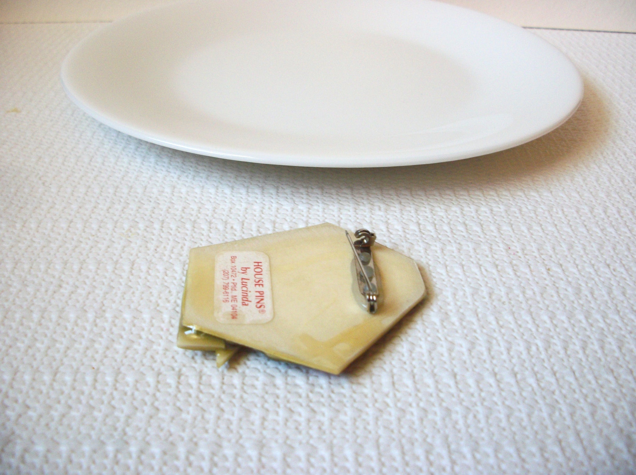 Vintage Lucinda Pin, House Pins By Lucinda 100120