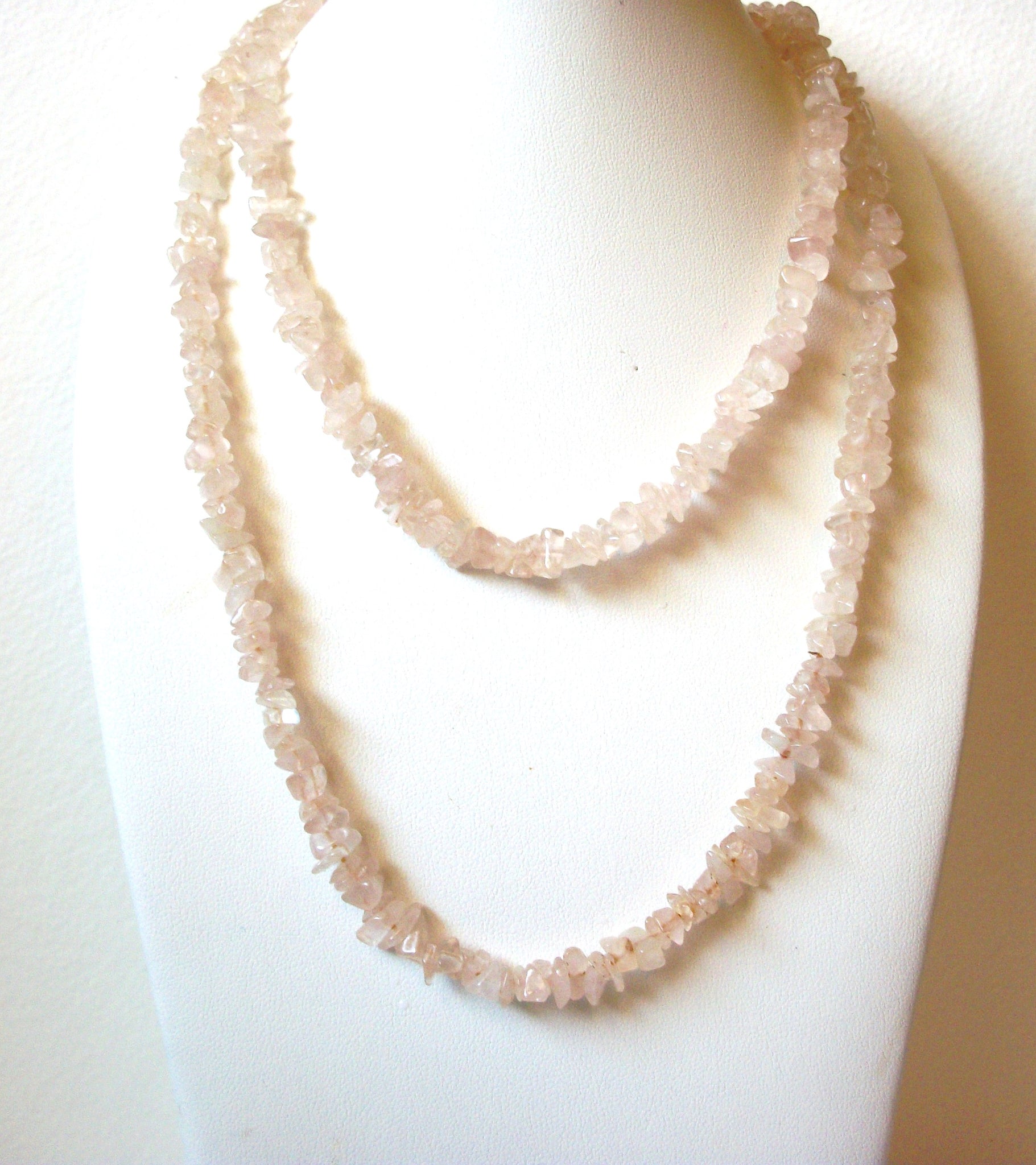 Vintage Rose Quartz Chips Necklace 100520