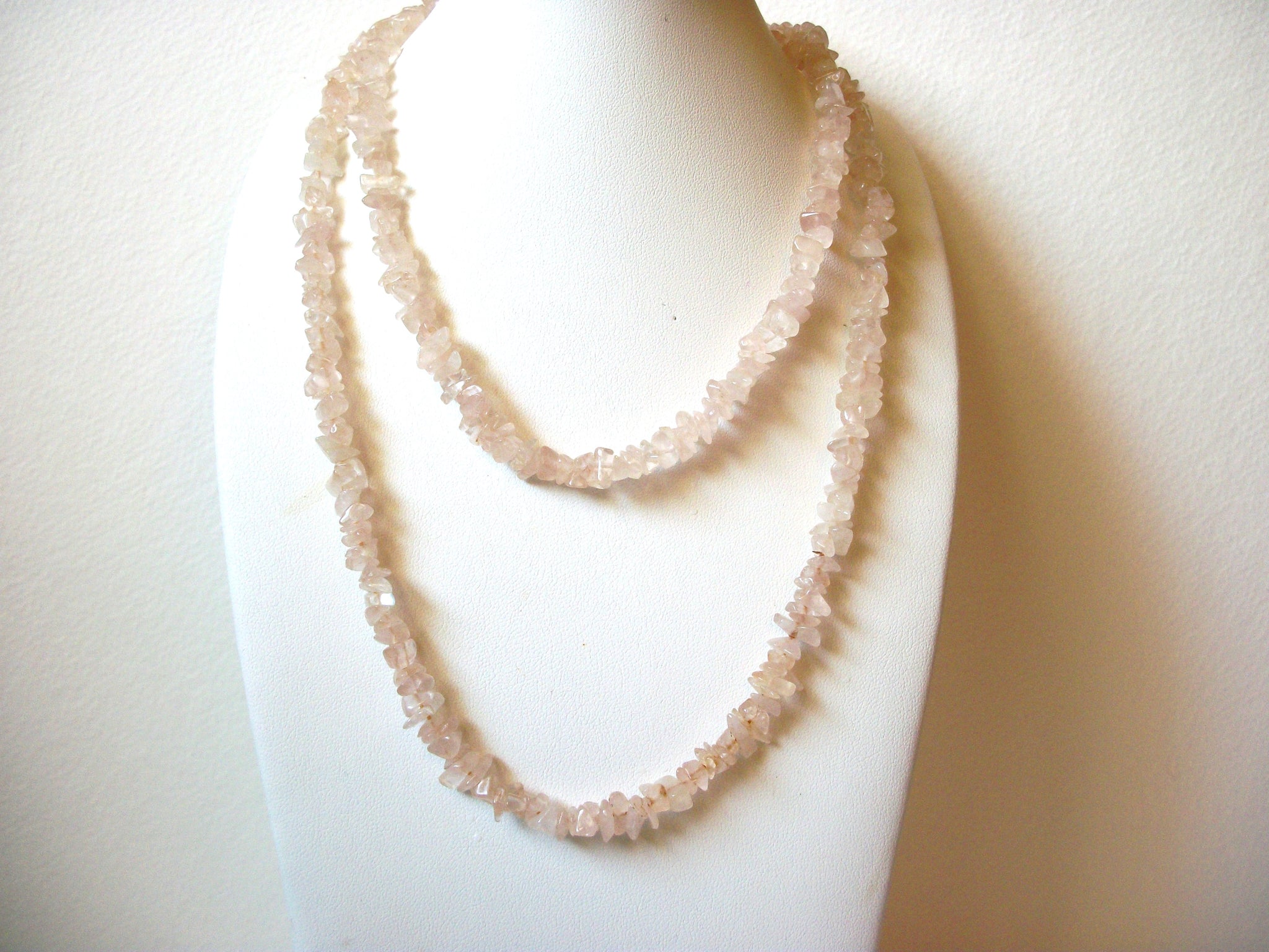 Vintage Rose Quartz Chips Necklace 100520