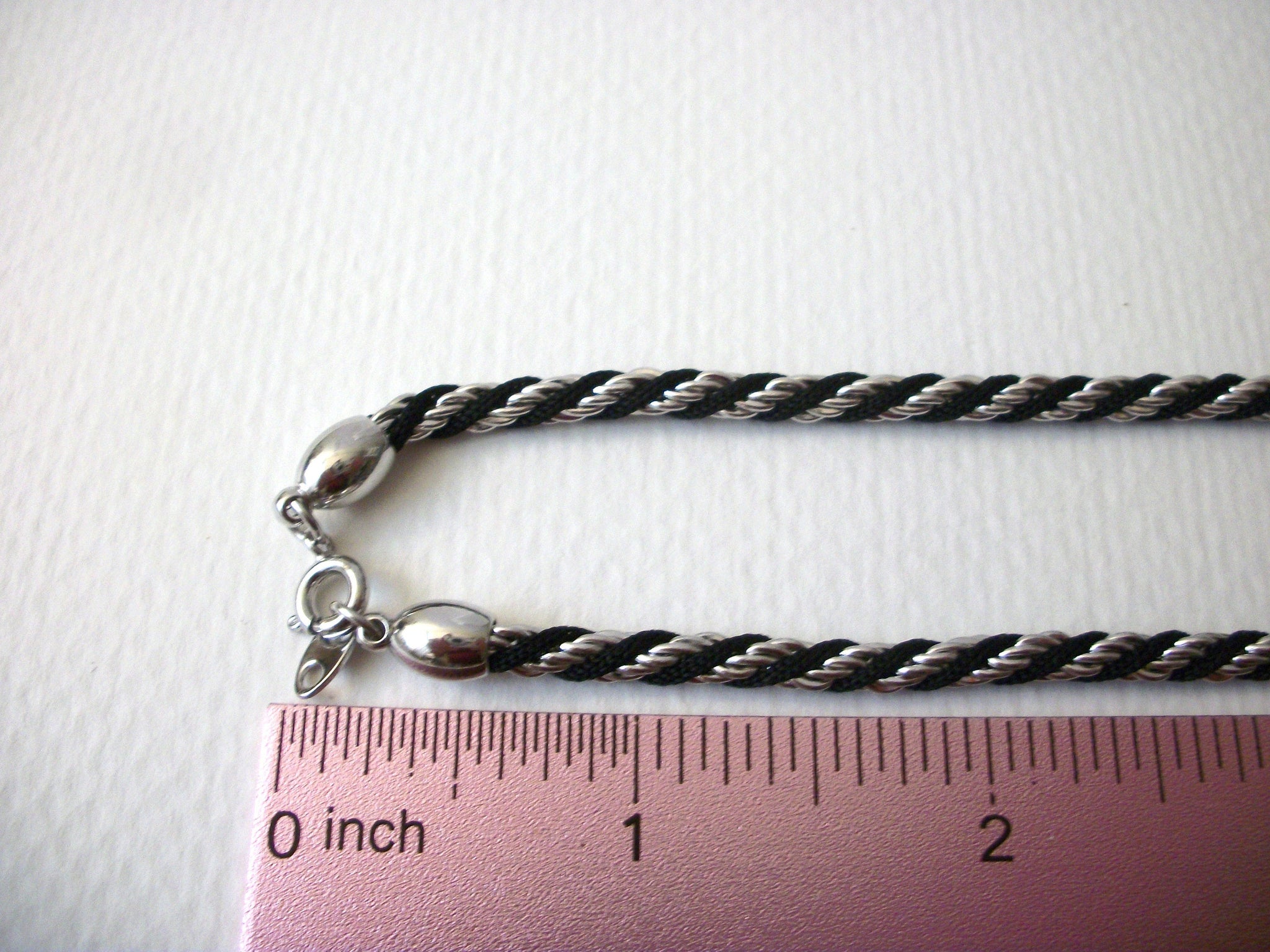 Vintage TRIFARI Silver Black Necklace 71218