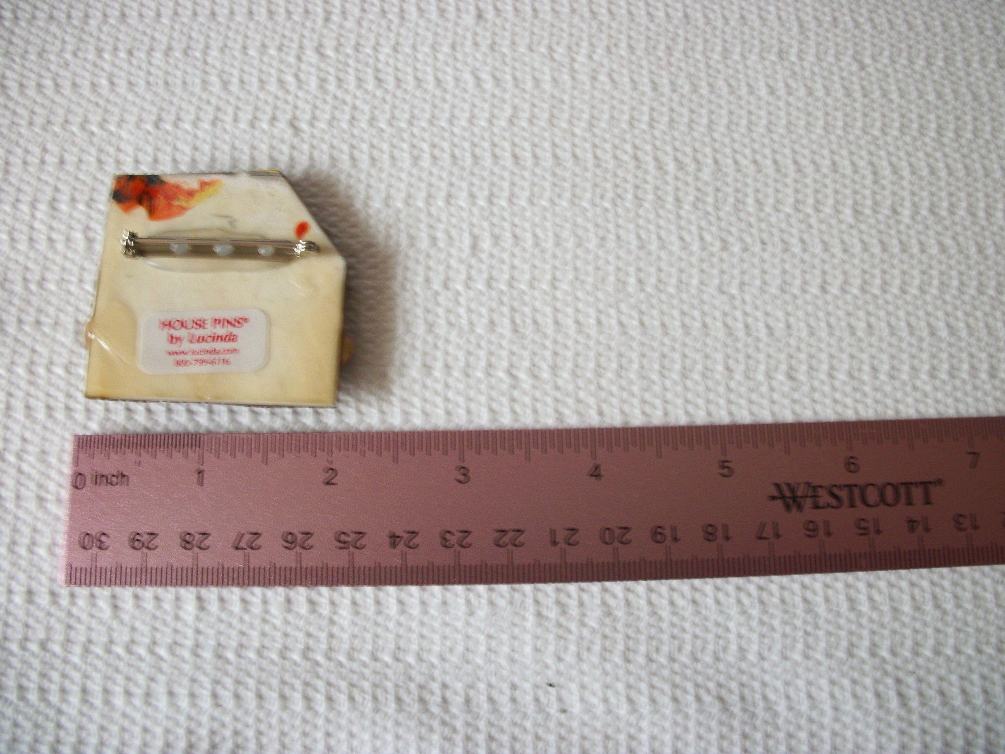Vintage LUCINDA 3D House Pins, Designer Lucinda 71218T