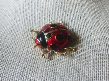 Vintage Brooch Pin, Ladybug, Red Black, Enameled, Gold Tone, 72517