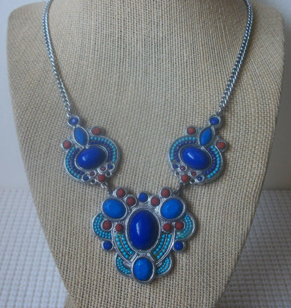 Vintage 16" - 19" Necklace, Colorful Ethnic Silver Tone 030221