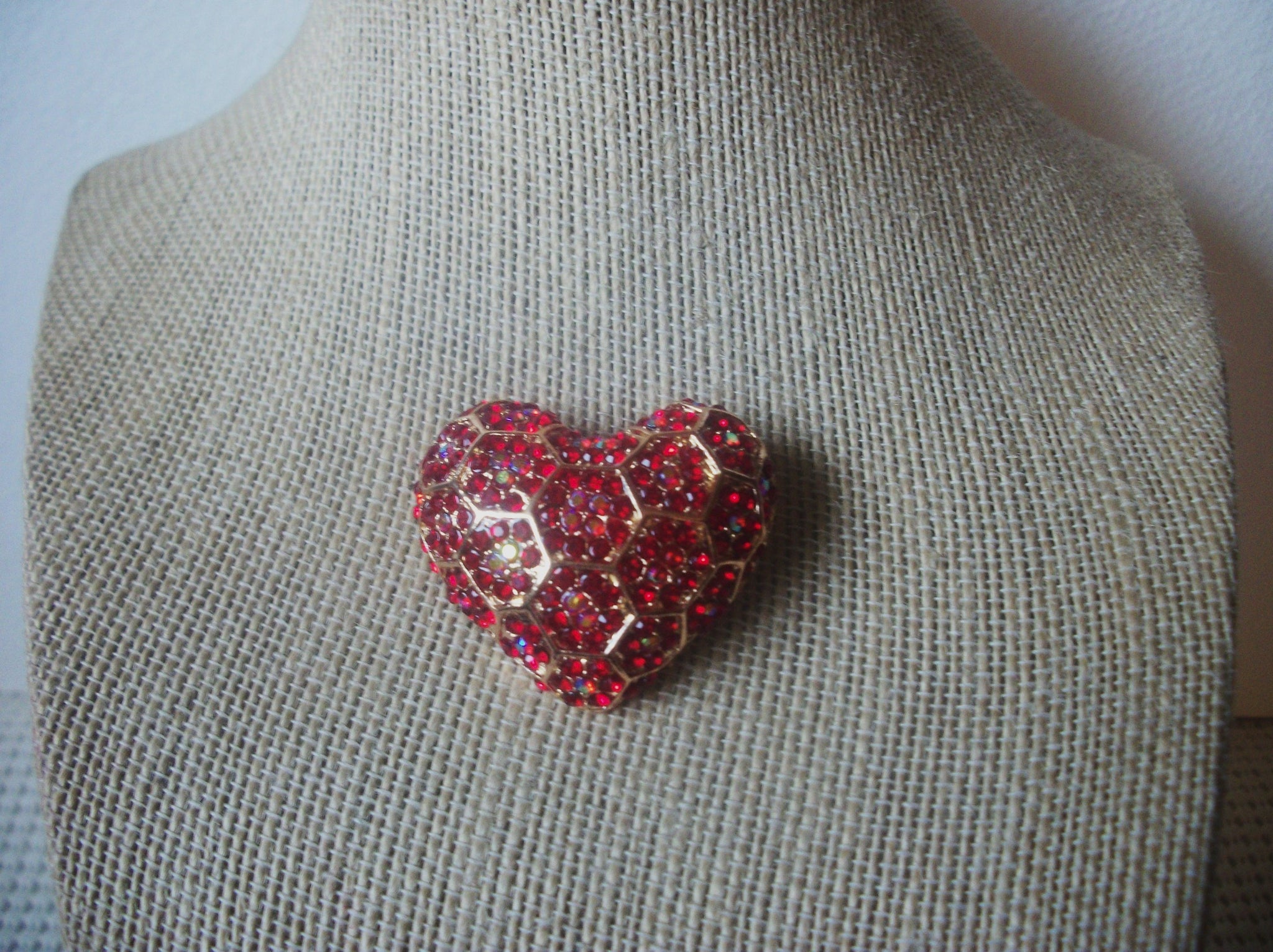 Vintage Jewelry, Stunning Red Crystals, Heart Shaped Love Valentine Gold Tone, Brooch Pin and Pendant 022621