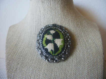 Thicker, Vintage Jewelry, Needle Stitch, Green Black White, Silver Tone, Brooch Pin 91617