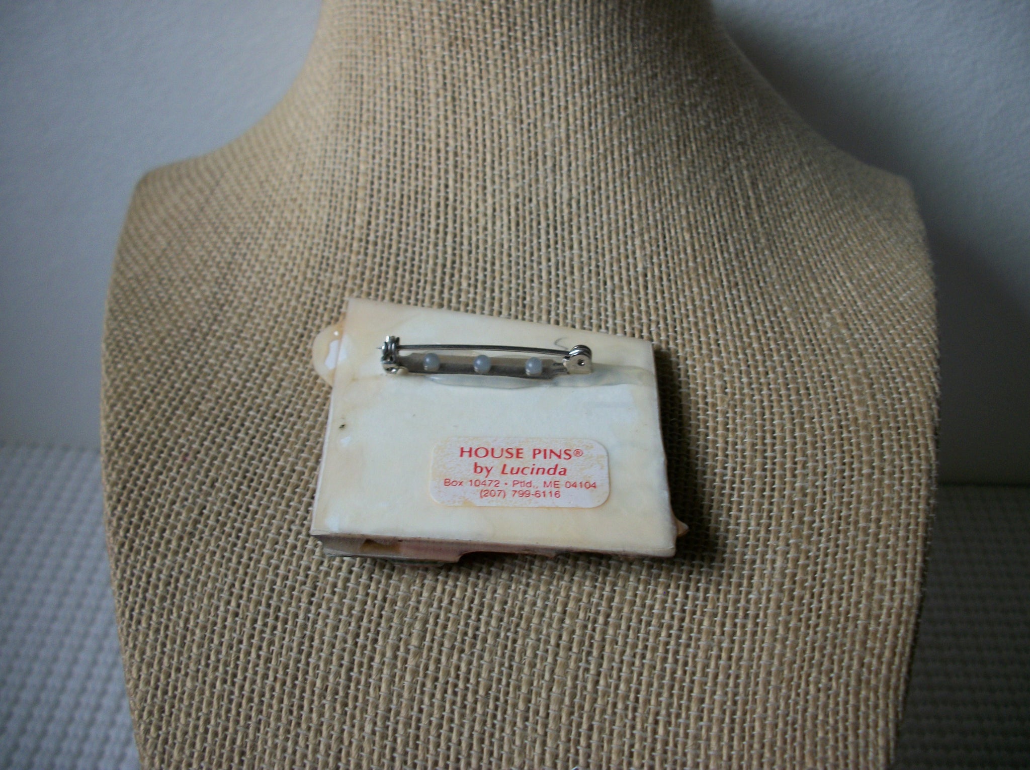 RARE Lucinda House Pins, Glitter Night Love Night Before Christmas 021321