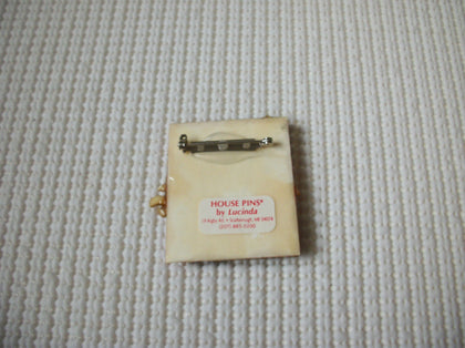 Vintage Lucinda House Pins, Highly Detailed Independence Day July 4th 021321