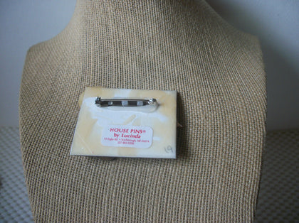 Highly Detailed Lucinda House Pins, Halloween Glittery Moon Pumpkin Little Cat 61318