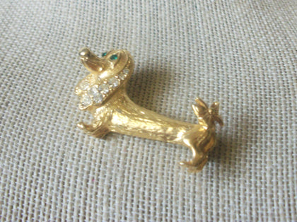 Wiener Dog, Textured Brushed, Gold Tone,Clear and Green, Rhinestones, Brooch Pin 72517
