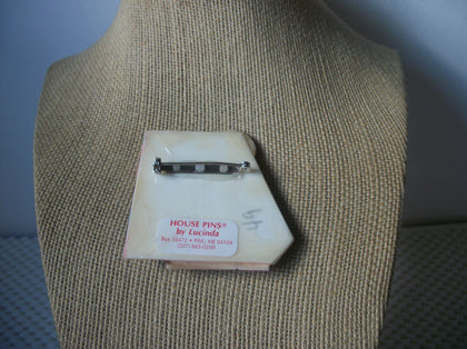 Highly Detailed Lucinda House Pins, Crescent Moon Cat House Of Love 61318