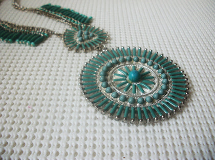 Southwestern, 24" - 27" Long, Turquoise Green, Stones Beads, Silver Tone, Pendant Vintage Necklace, 70217