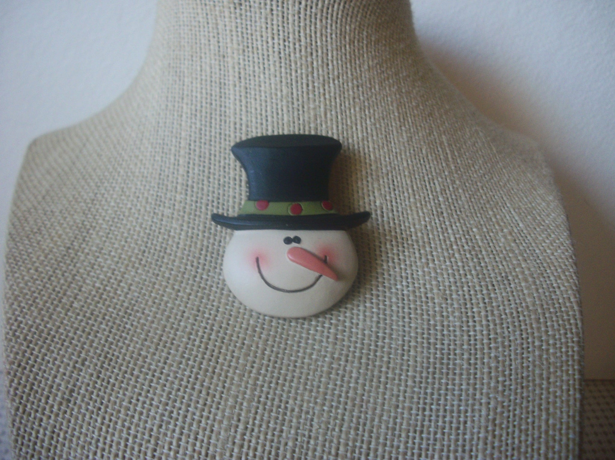 Cute Hand Painted Smiling Snowman, Vintage Brooch Pin 53018