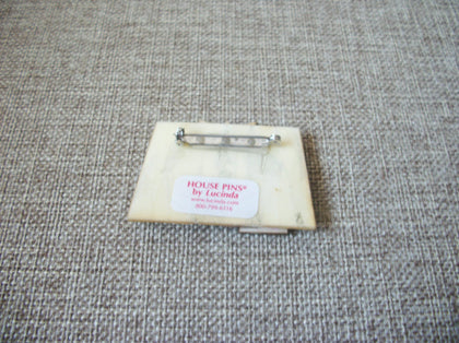 RARE Lucinda House Pins Winter Scene Festive Christmas Snowman Poinsettia