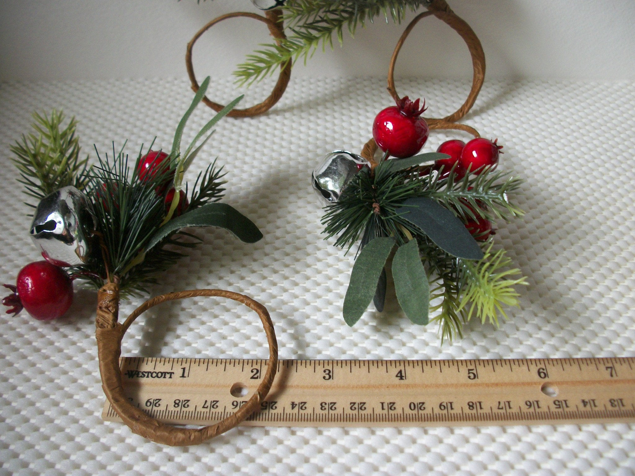 Vintage Set Of 4 Christmas Napkin Holder Rings With Silver Bells, Faux Pine Branch Rose Hips C300