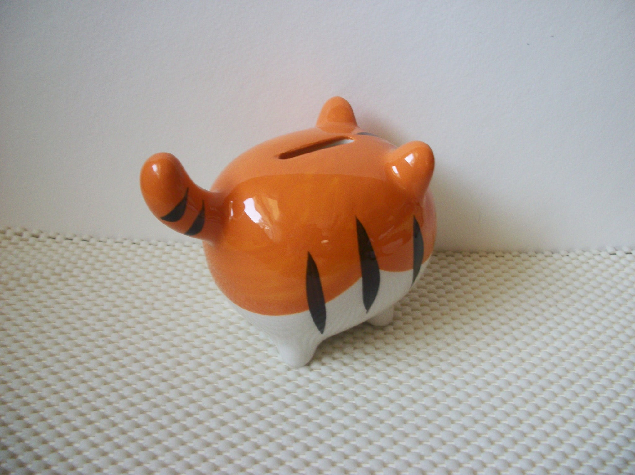 Adorable Hand Painted Orange White Black Striped Kitty Bank Ceramic C300