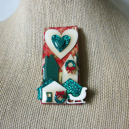 Vintage Brooch Pin Lucinda House Pins, Christmas Festive Sled Heart Wreath Glitter 61318