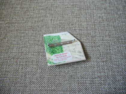 Vintage Lucinda House Pins Glitter Night Little Cat Tulips Tree Peaceful 021321