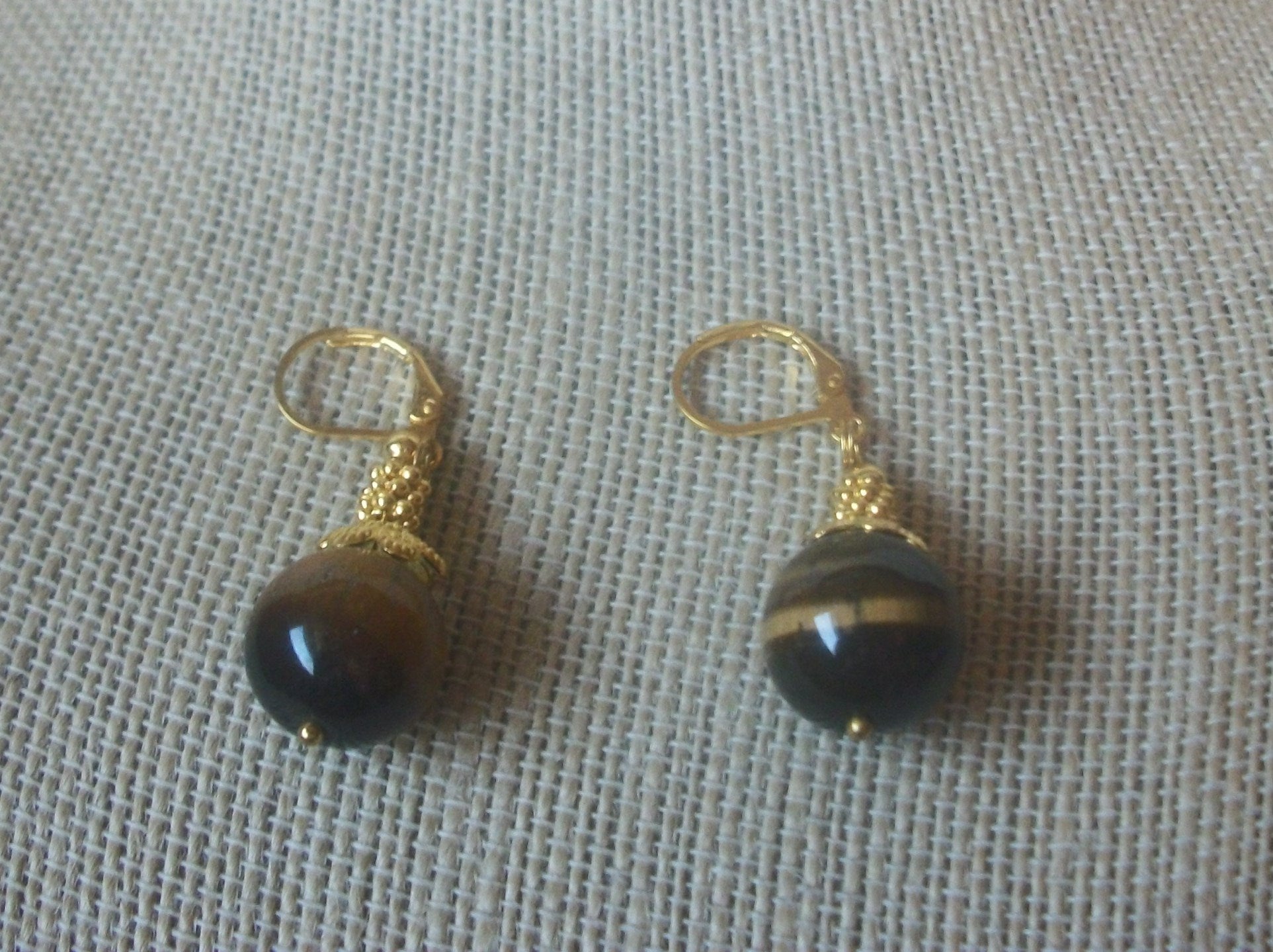 Gold Tone Lever Back Brown Tigers Eye Dangle Earrings 63017