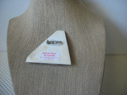 Vintage Lucinda House Pins, Pastels Daisy Flower Calm Quiet 61318