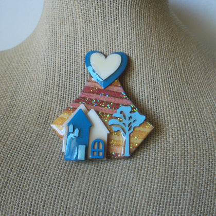 Pretty Vintage House Pins By Lucinda Hearts Tree Glitter So Much Love Lucinda Pins 41017