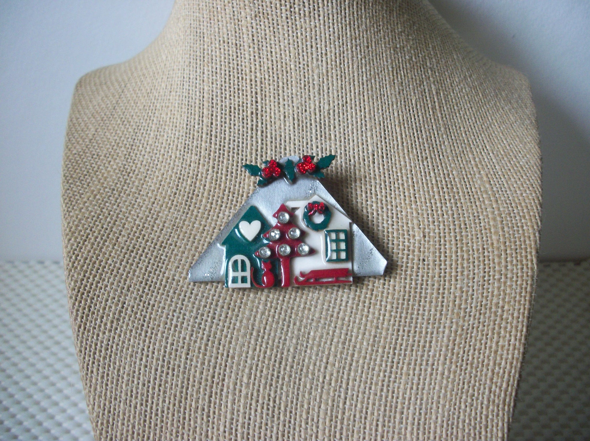 RARE Hard To Find Lucinda House Pins, Glitter Christmas Poinsettia Tree 61318