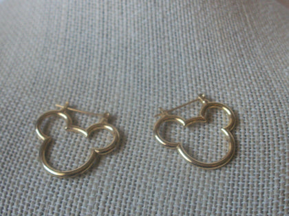 Gold Tone Mouse Shaped Pierced Earrings 40220
