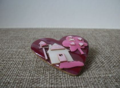 RARE Romantic Lucinda House Pins Valentine`s Day Love Hearts Bird House Pink