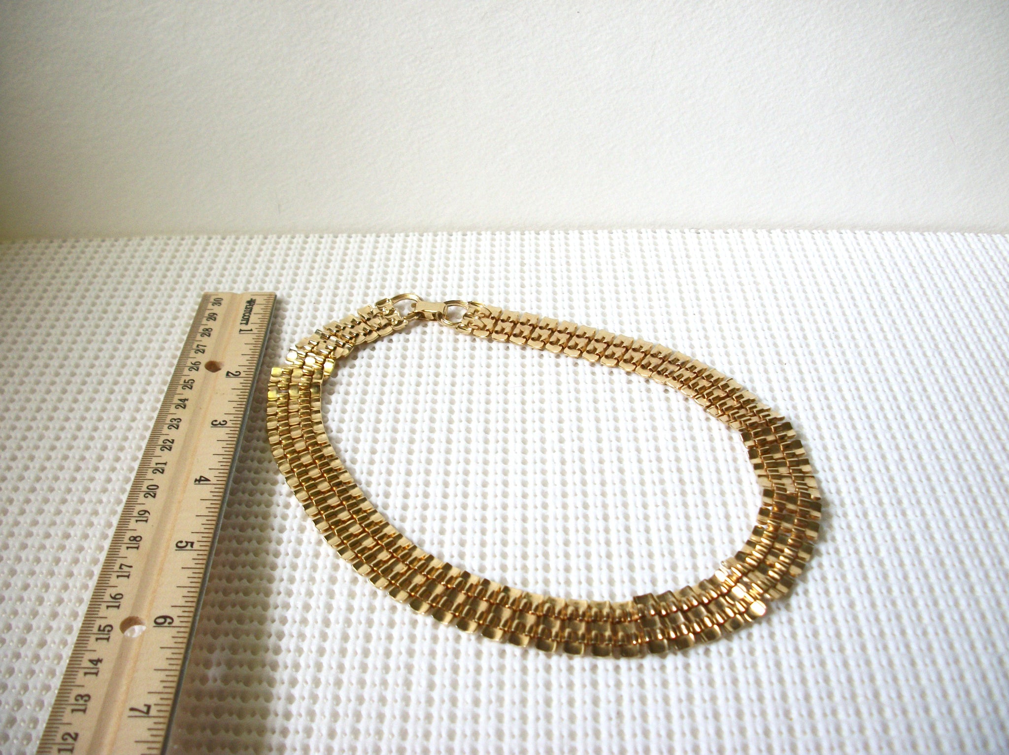 Vintage 17" Necklace, Gold Link Cleopatra Panels 030621