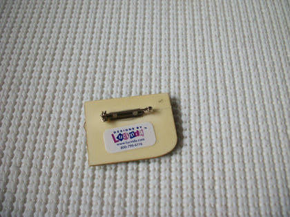 Vintage Lucinda Design Pins, Highly Detailed Love Nurture Baby Child Mother Love Protection 021321