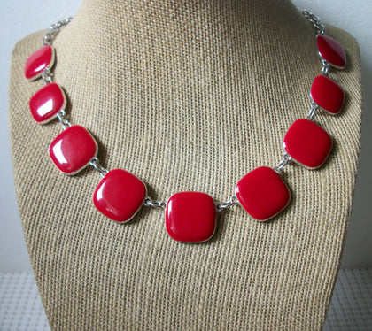 Retro 18" - 20" Necklace Red Enameled Silver Tone Bib Style Adjustable 030521