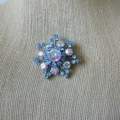 Vintage Brooch Pin, Snowflake Aurora Borelias Crystal Glass Silver Tone, 122220