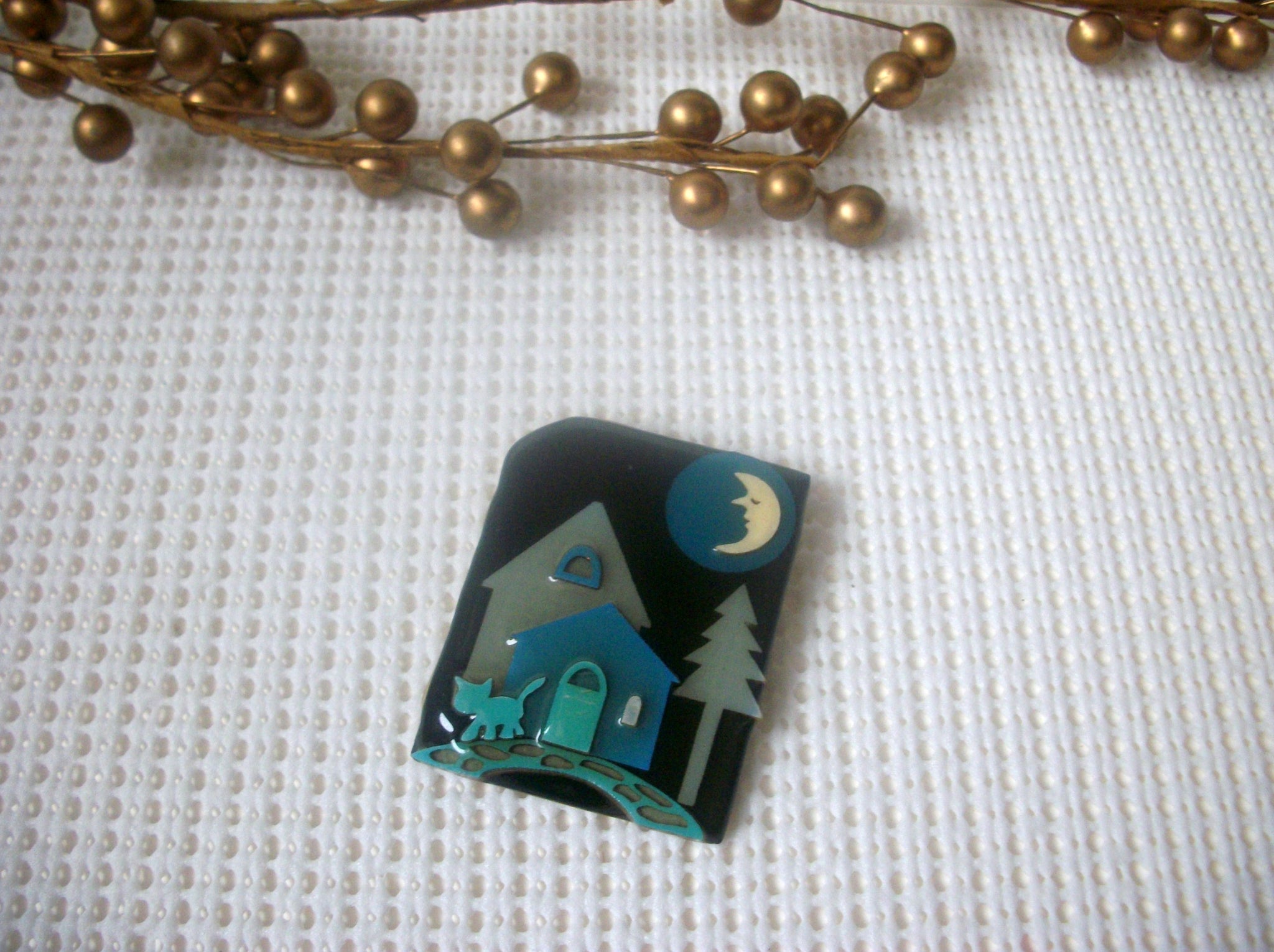 Vintage Lucinda House Pins, Dark Night Cat Is Roaming Crescent Moon Sleep Well 21321