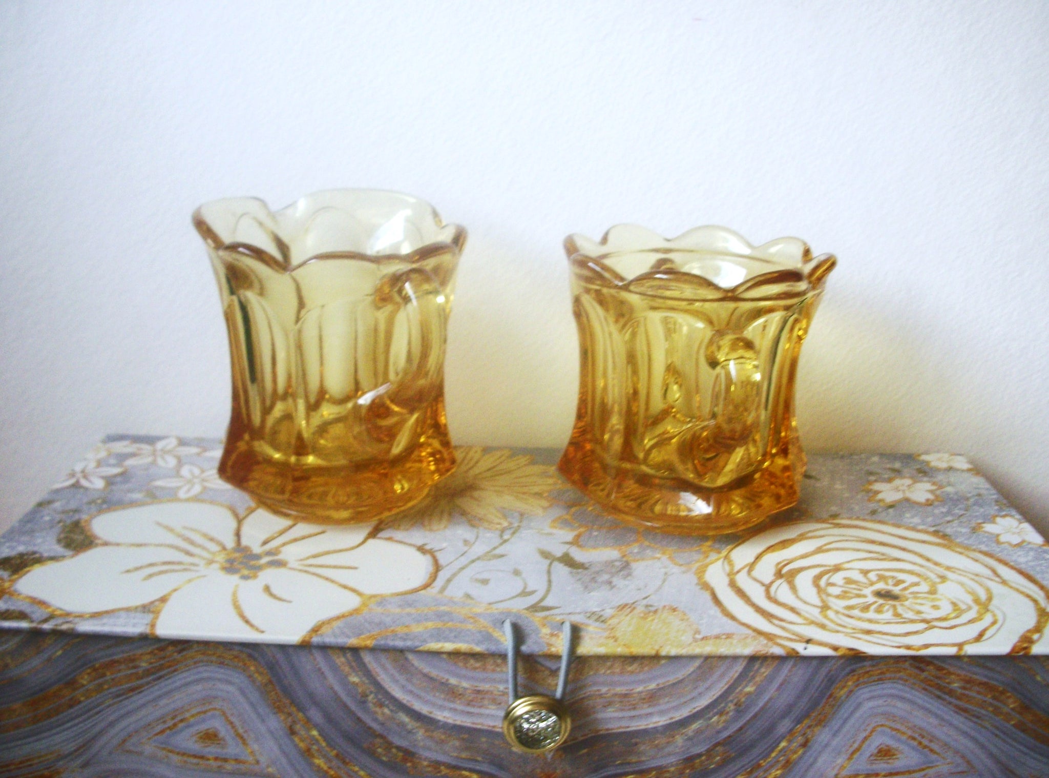 Mid Century Milk Sugar Golden Glass Set C100