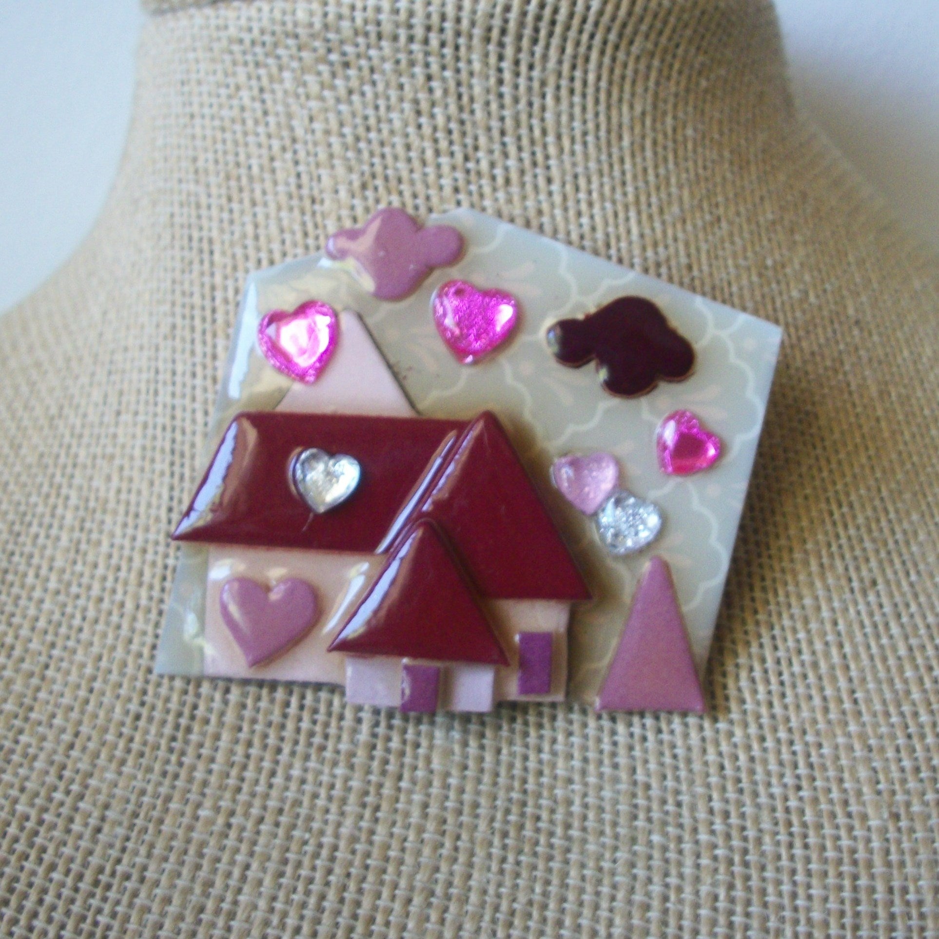 Vintage Lucinda House Pins, Love Valentine Sweet Hearts 61318