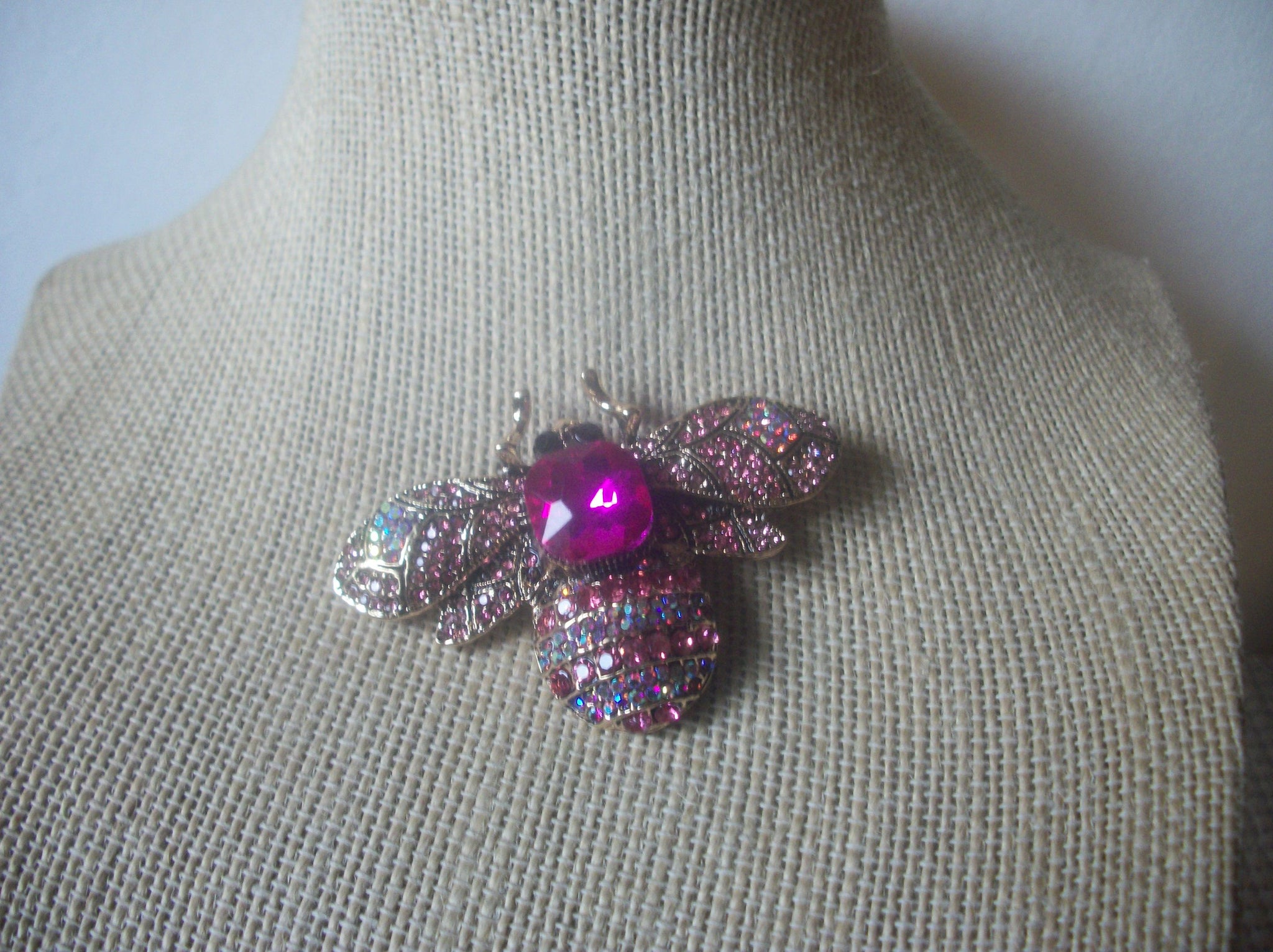 Vintage Brooch Pin Exquisite Bumble Bee Sparkling Blue Green Rhinestones, Silver Tone, 023021